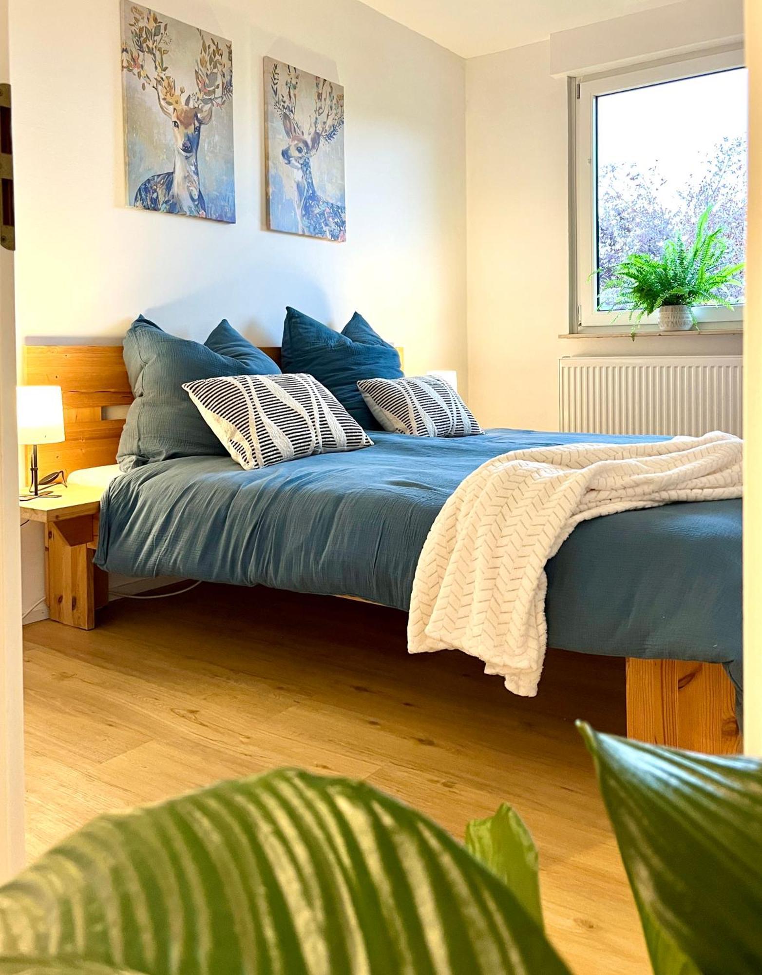 Ferienhaus Weinbergblick - Nahe Wuerzburg - 2 Schlafzimmer - Familienfreundlich - Terrasse Unterleinach Kültér fotó